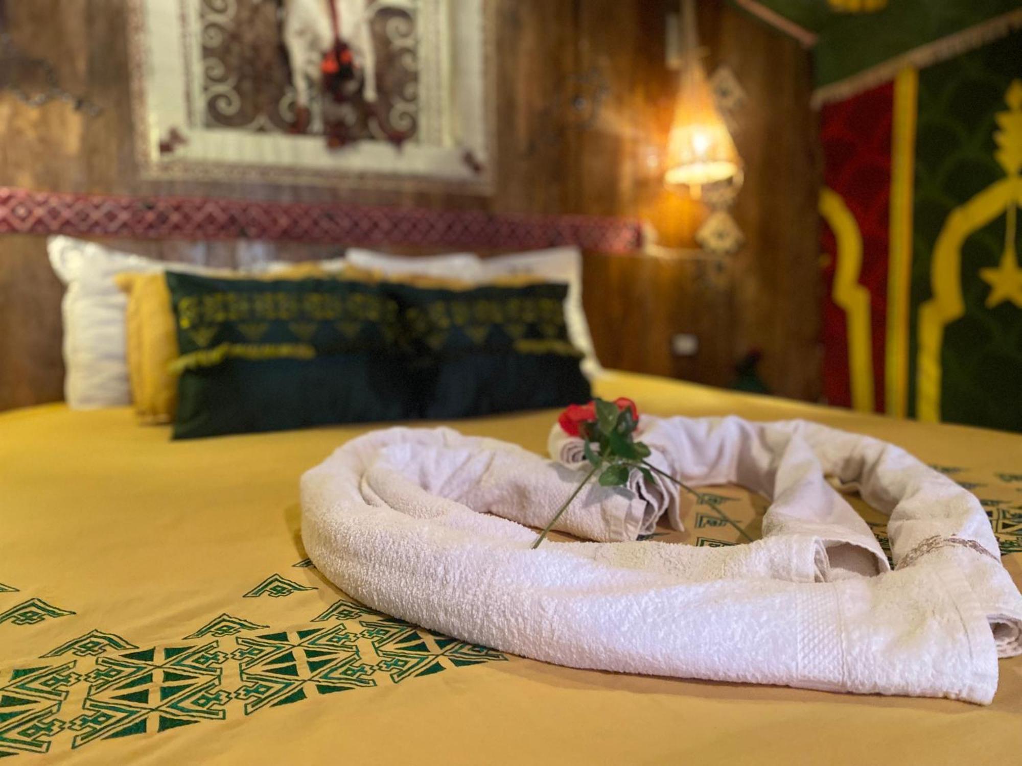 Tente Et Restaurant Elbey Douz Dış mekan fotoğraf
